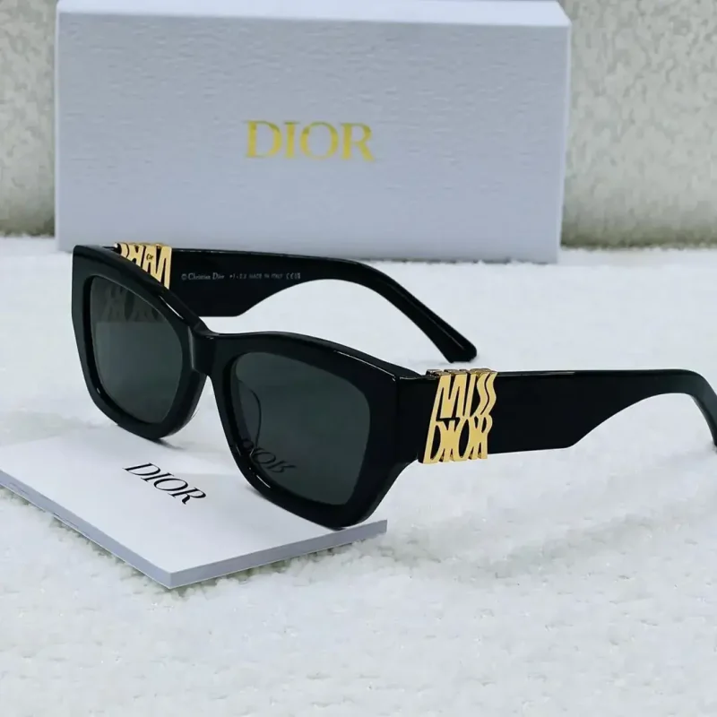 Luxury glasses1